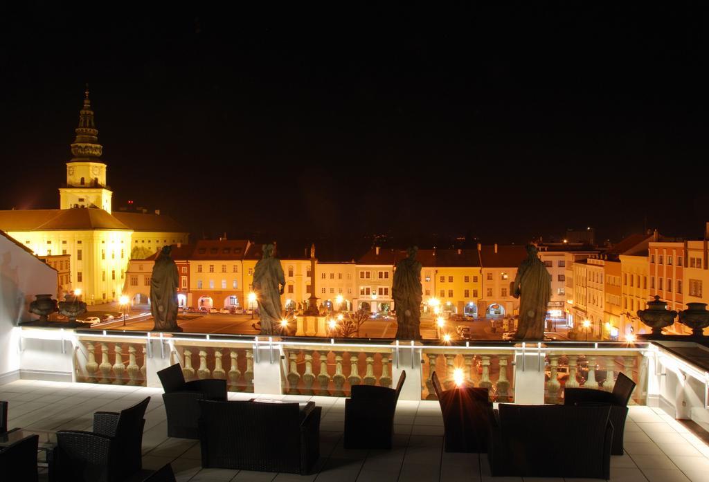 Hotel U Zlateho Kohouta Kromeriz Exterior photo